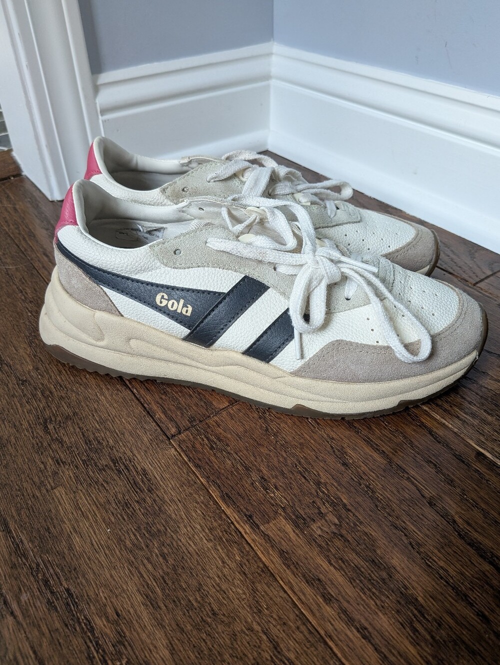 Gola Women's Saturn Quadrant Leather Sneakers Size 7 Cream Black Pink
